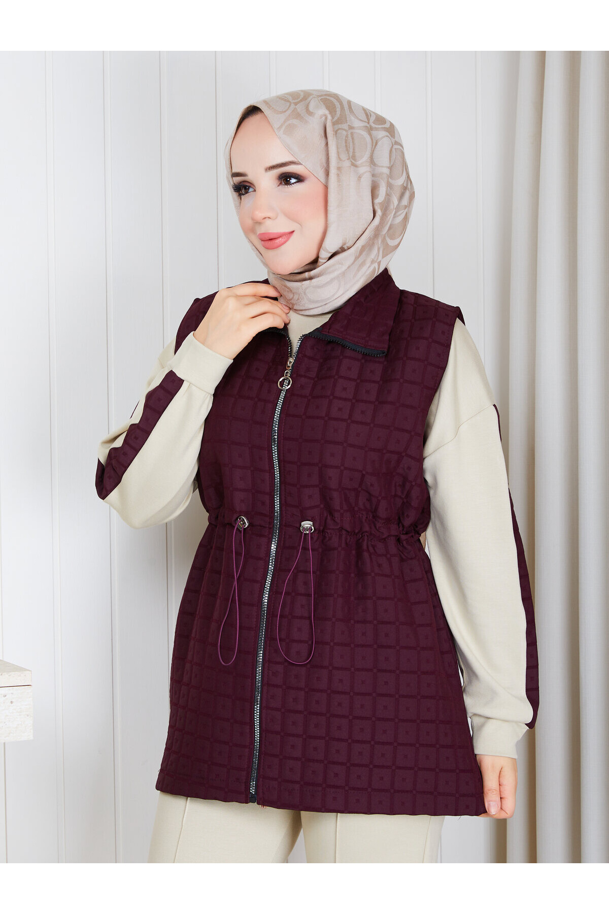 7003 Bordo Kapitone Yelekli 3’lü Spor Takım – Taş-Bordo