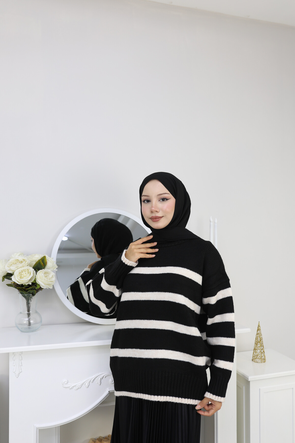 AKD ÇİZGİLİ SALAŞ KAZAK - SİYAH