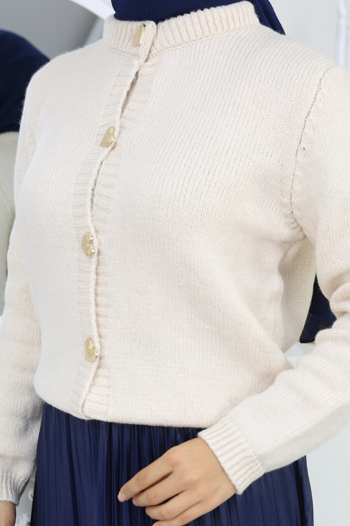 AKD KALP DETAY HIRKA -TAŞ