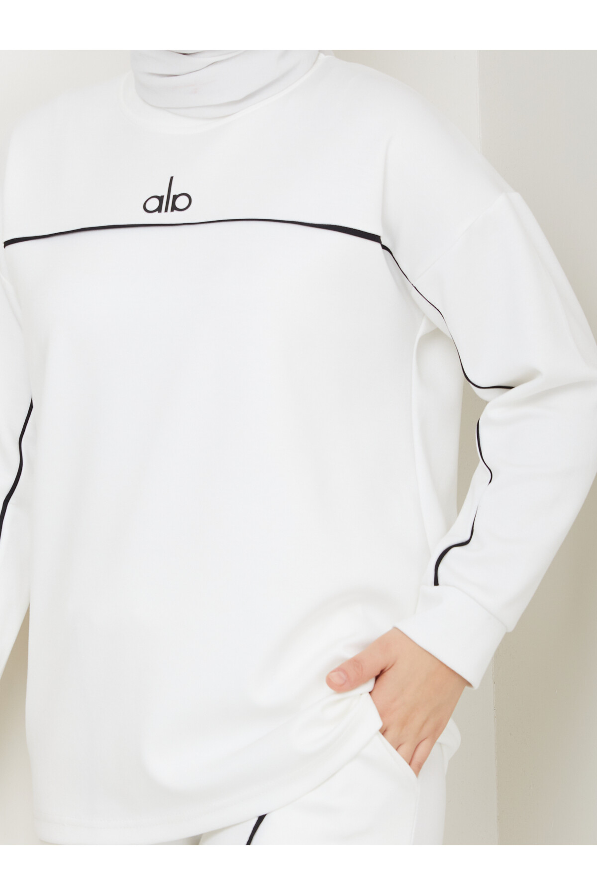 ALO OYSHO TAKIM -BEYAZ