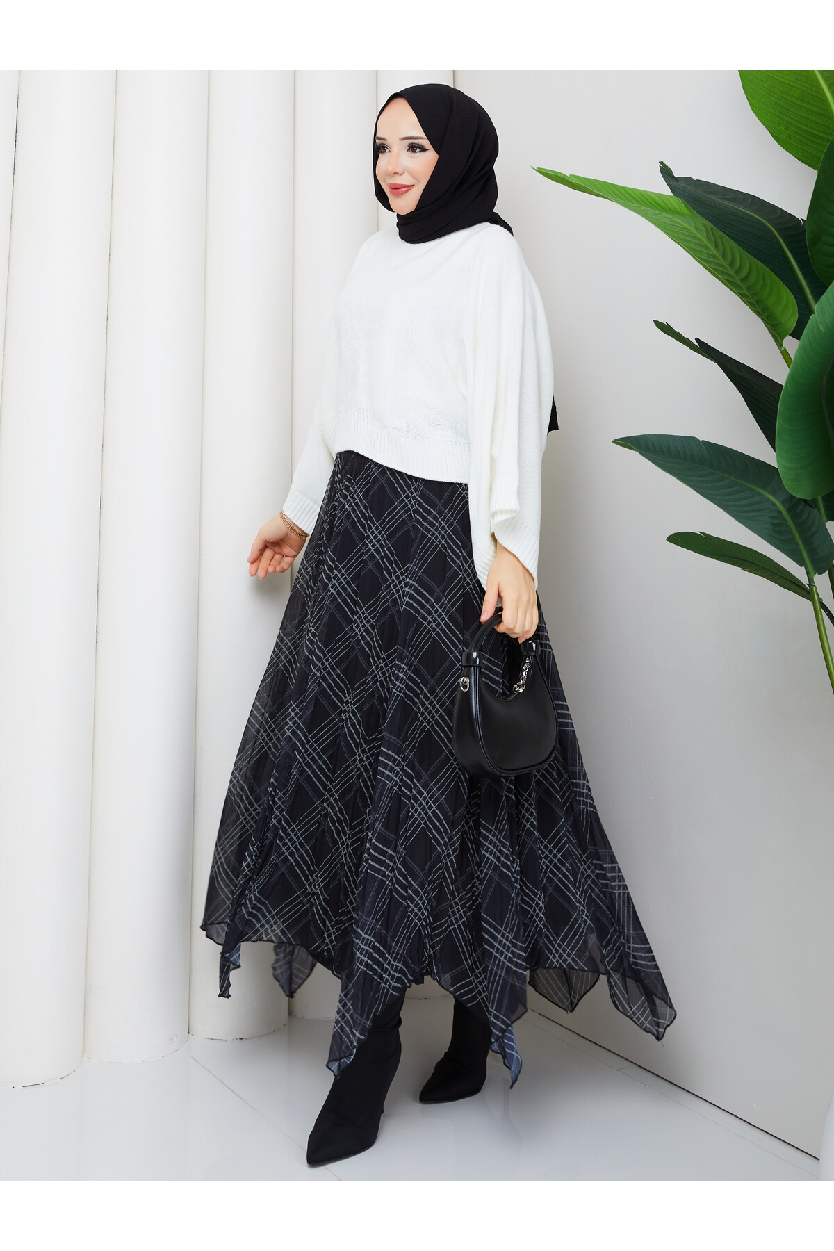 ASİMETRİK ETEK CROP KAZAK KOMBİN - BEYAZ