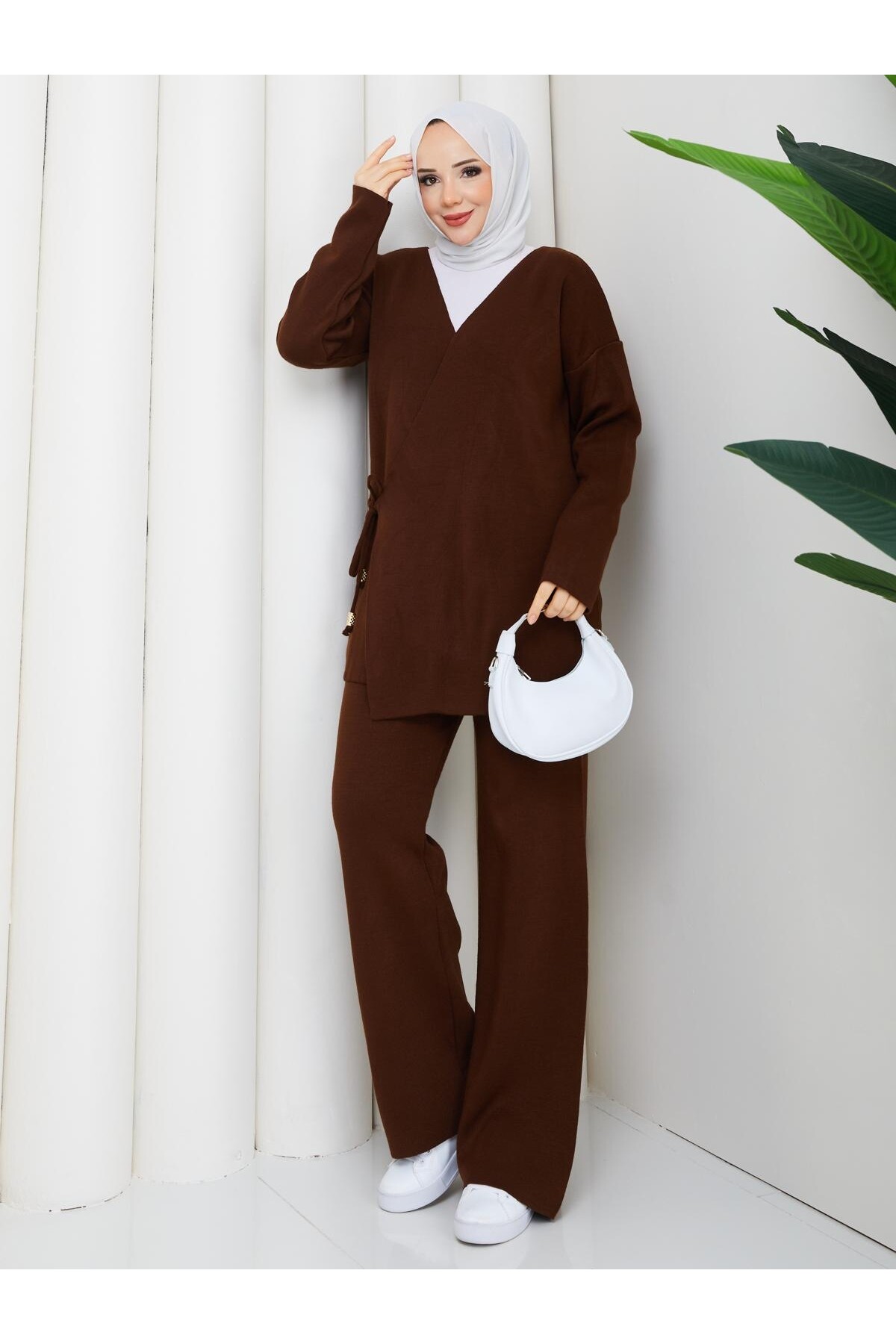 BAĞCIK DETAY TRİKO TAKIM -ACI KAHVE