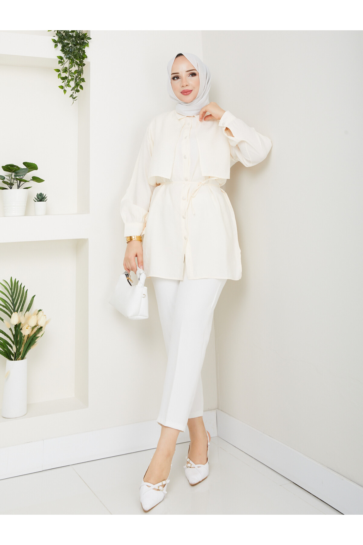 BOLEROLU GÖMLEK-KREM