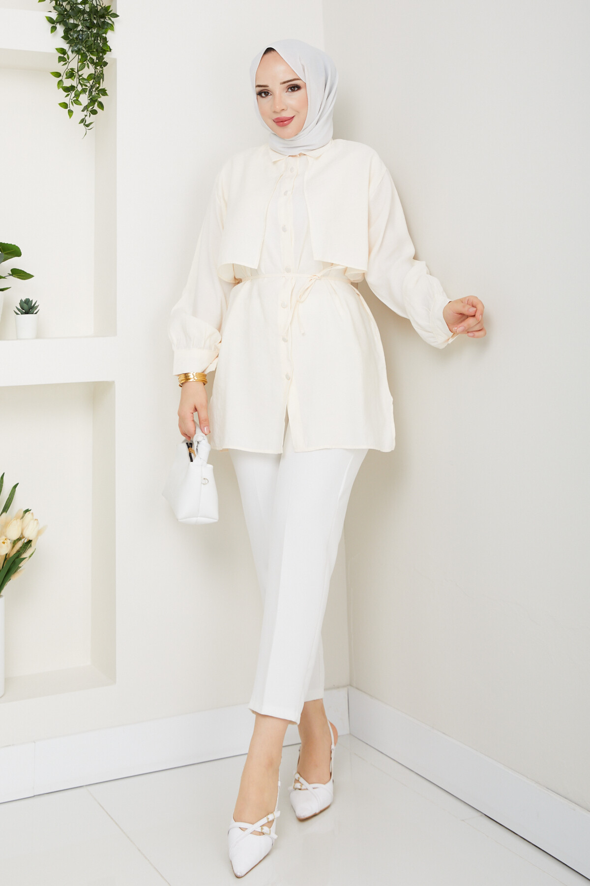 BOLEROLU GÖMLEK-KREM