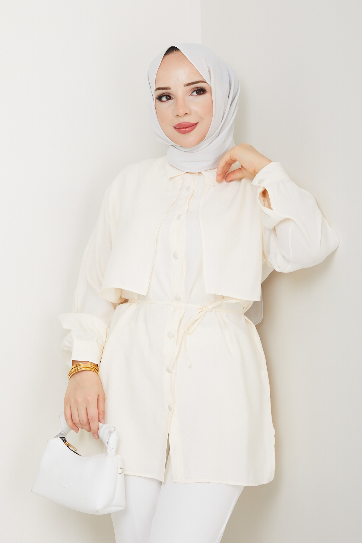 BOLEROLU GÖMLEK-KREM