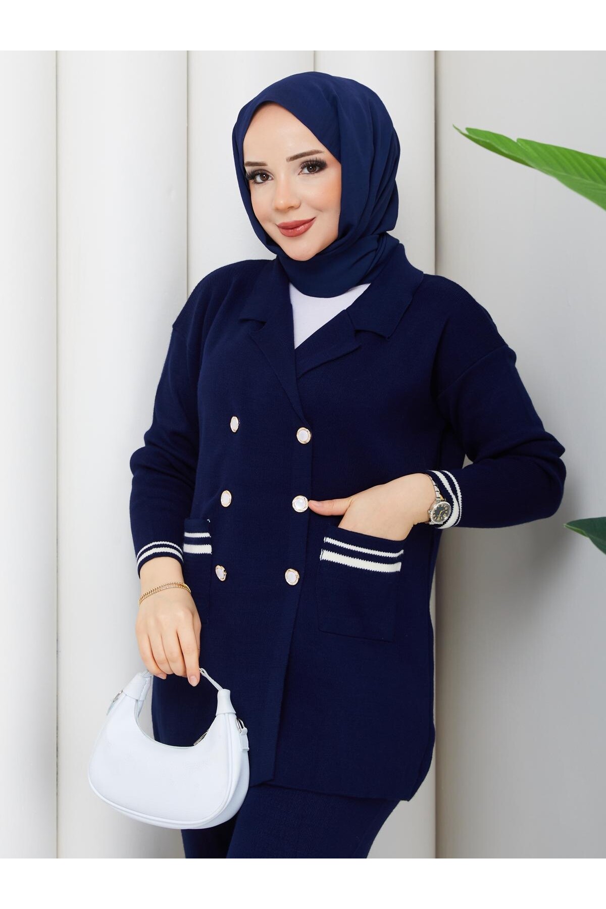 ÇELİK ÖRME DÜĞME DETAY TRİKO TAKIM -LACİVERT