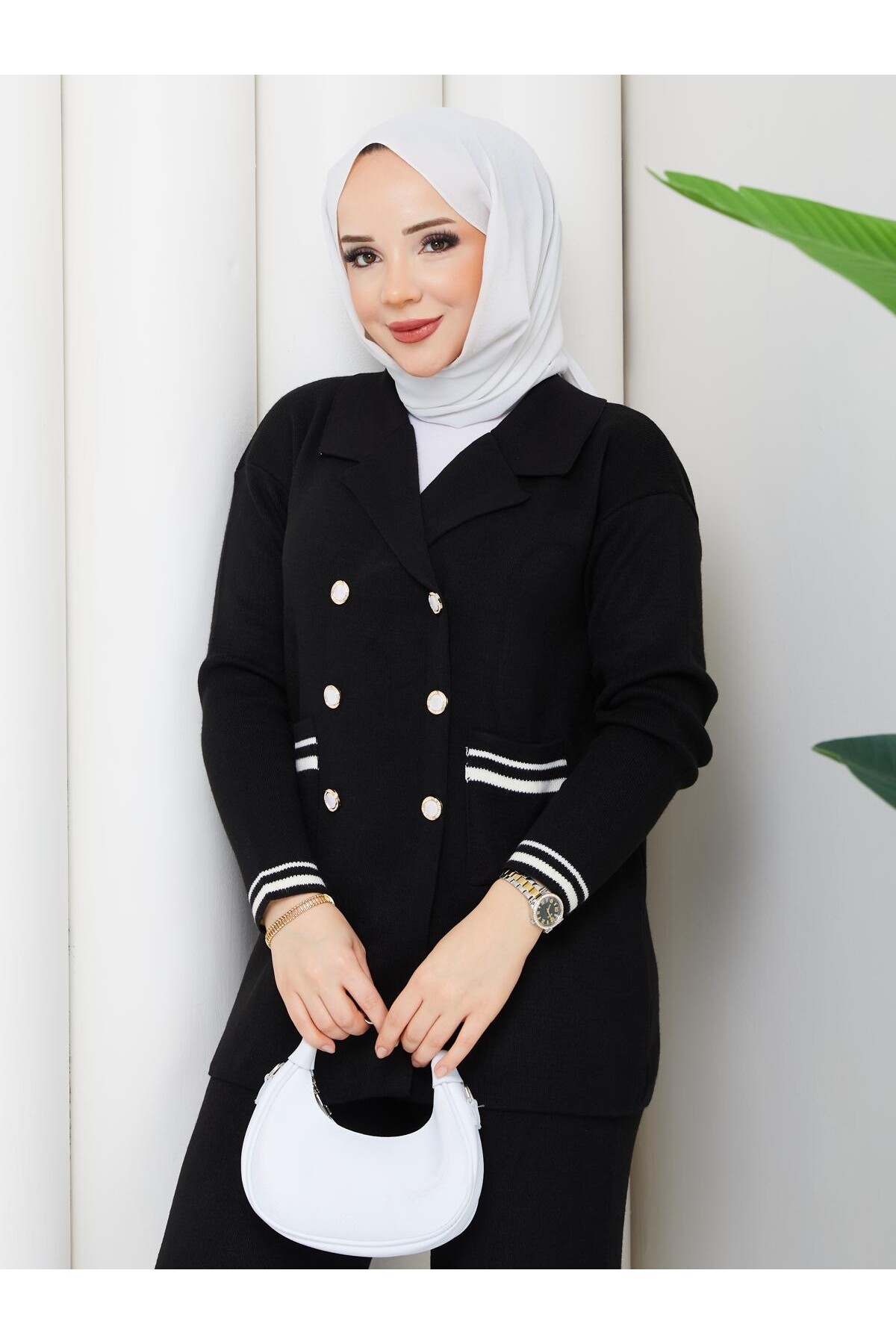 ÇELİK ÖRME DÜĞME DETAY TRİKO TAKIM -SİYAH