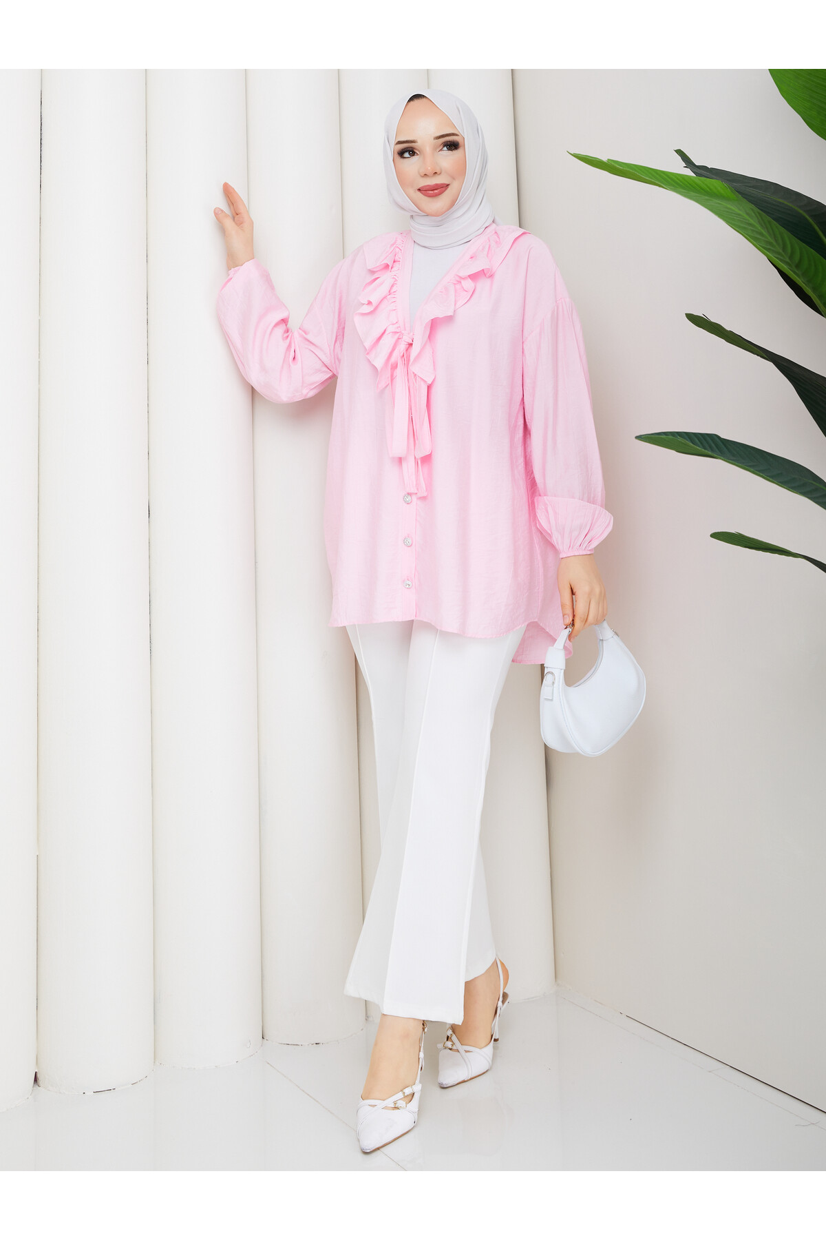 ÇİLEK FIRFIRLI DÜĞMELİ GÖMLEK KOMBİN - PEMBE