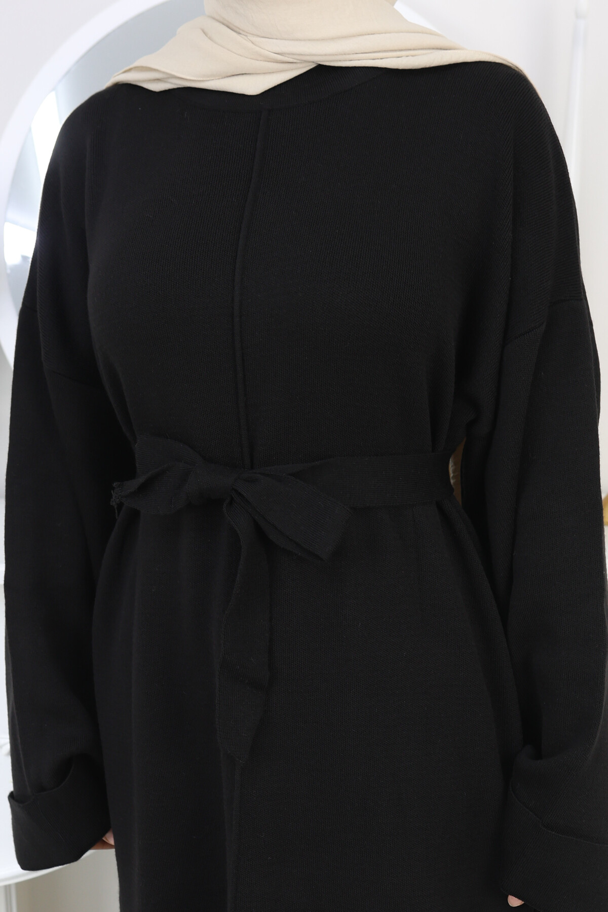 ÇIMALI UZUN KUŞAK DETAYLI ELBİSE-SİYAH