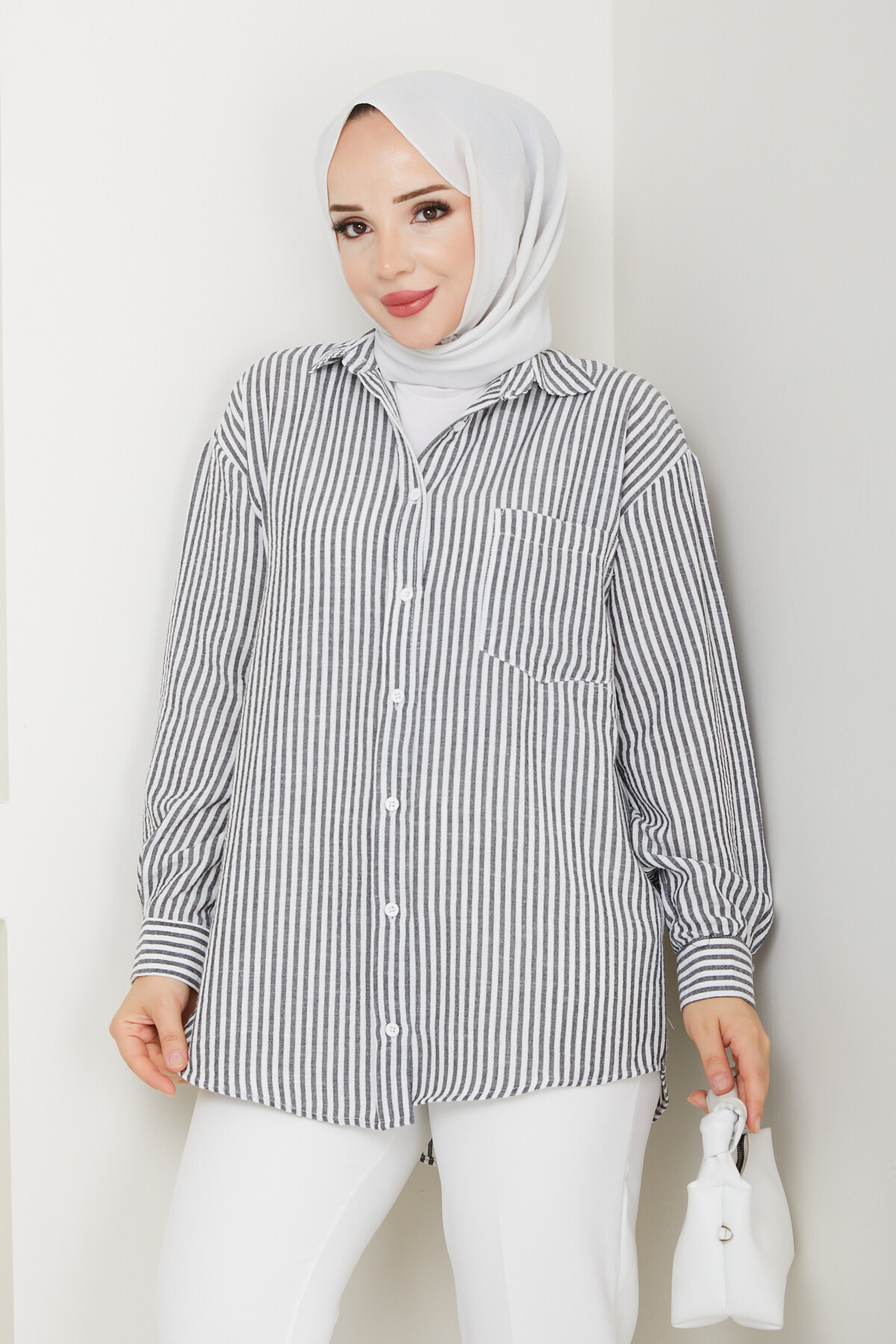 ÇİZGİLİ TEK CEP GÖMLEK-SİYAH