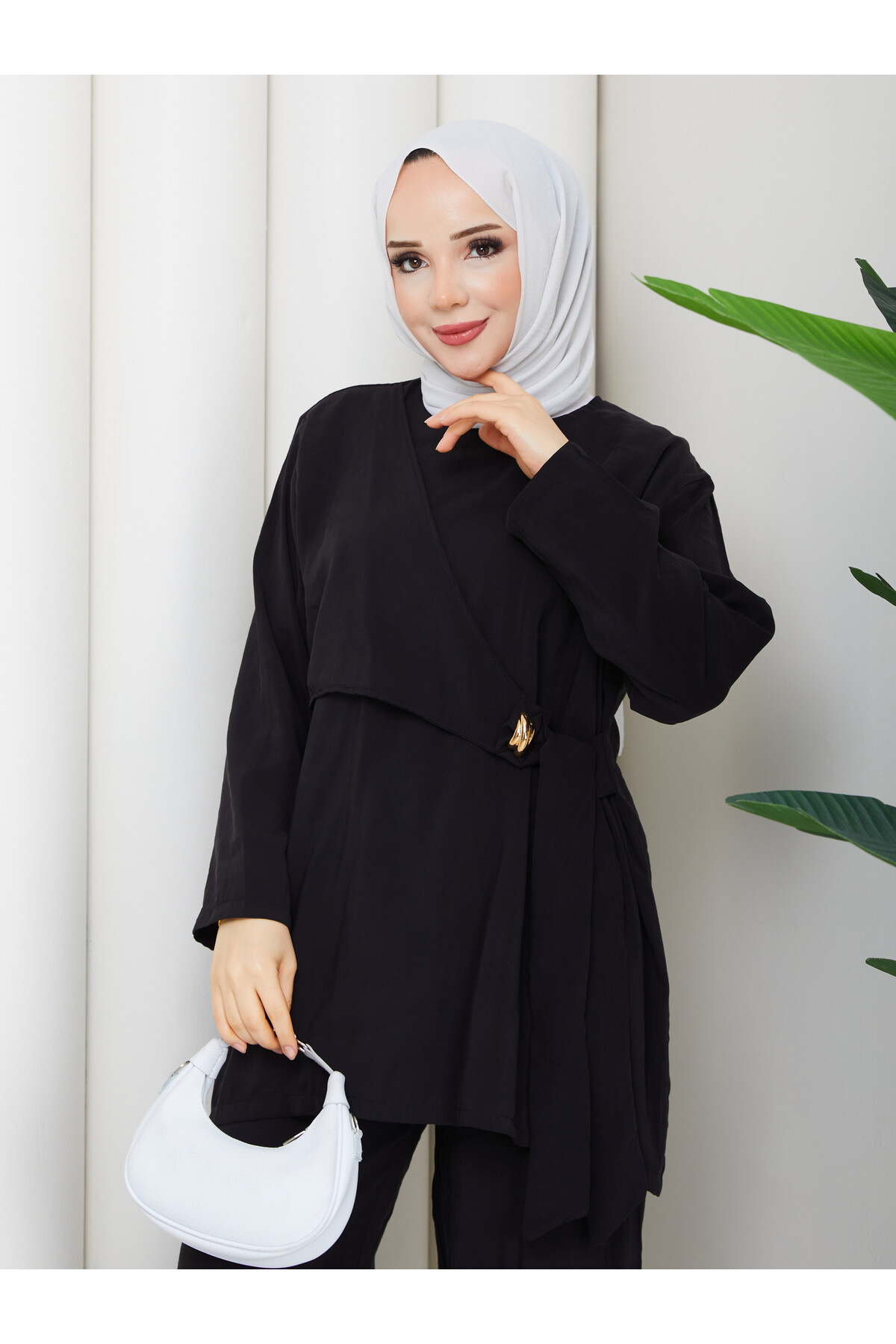 CUPRA YAN BAĞLAMALI TAKIM - SİYAH