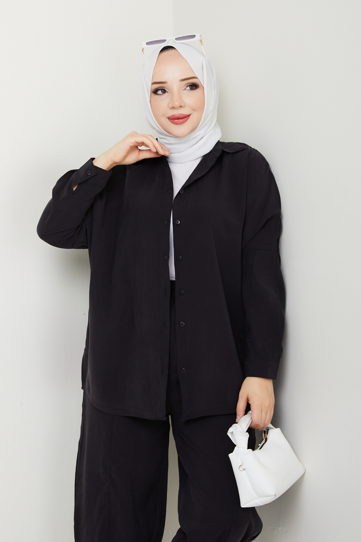 ÇZG CUPRA TAKIM-SİYAH