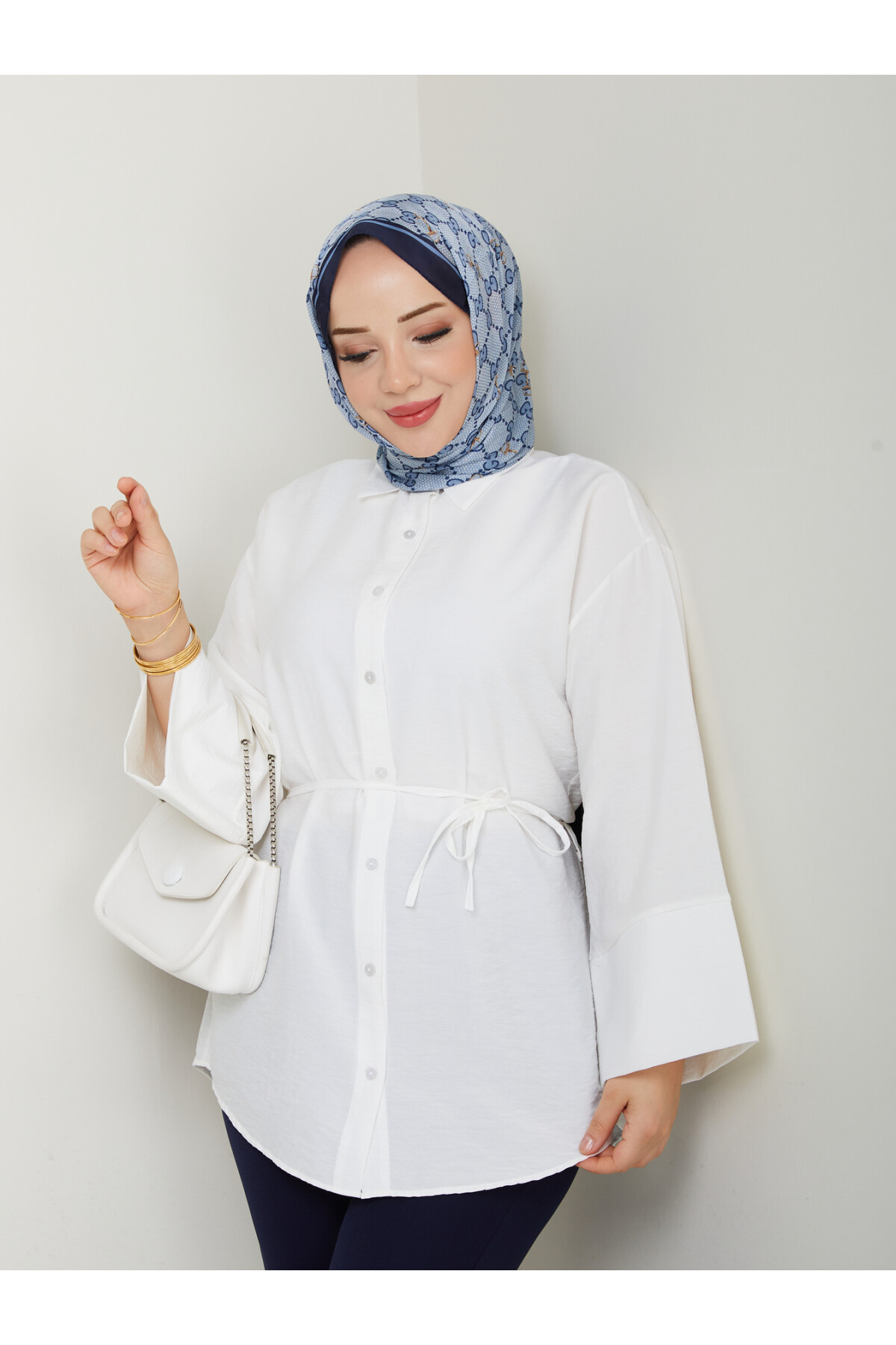 ÇZG LİLYUM GÖMLEK-BEYAZ