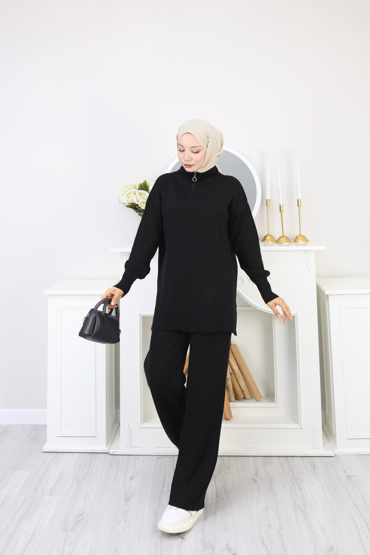 FERMUAR DETAY TRİKO TAKIM - SİYAH