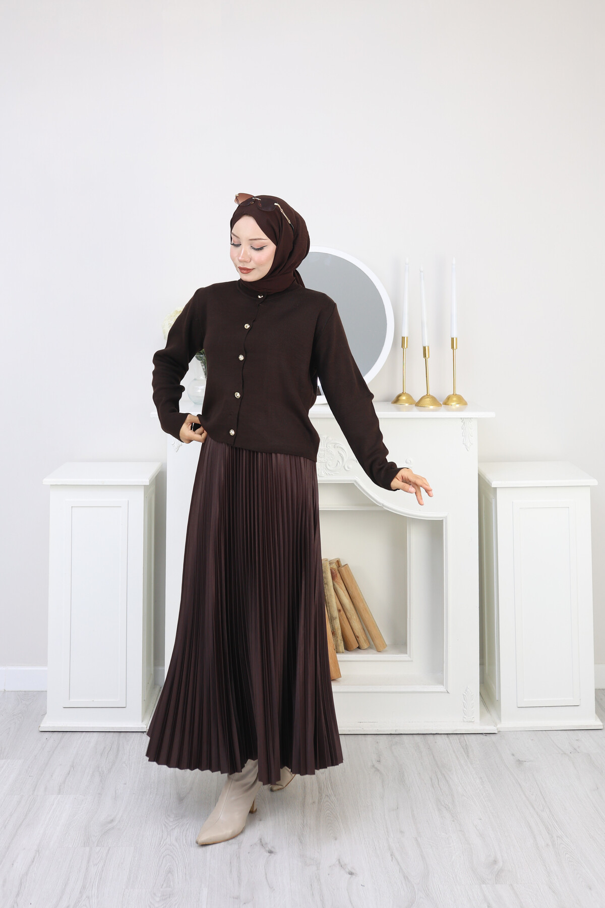 GOLD DÜĞME TRİKO HIRKA KOMBİN -ACI KAHVE