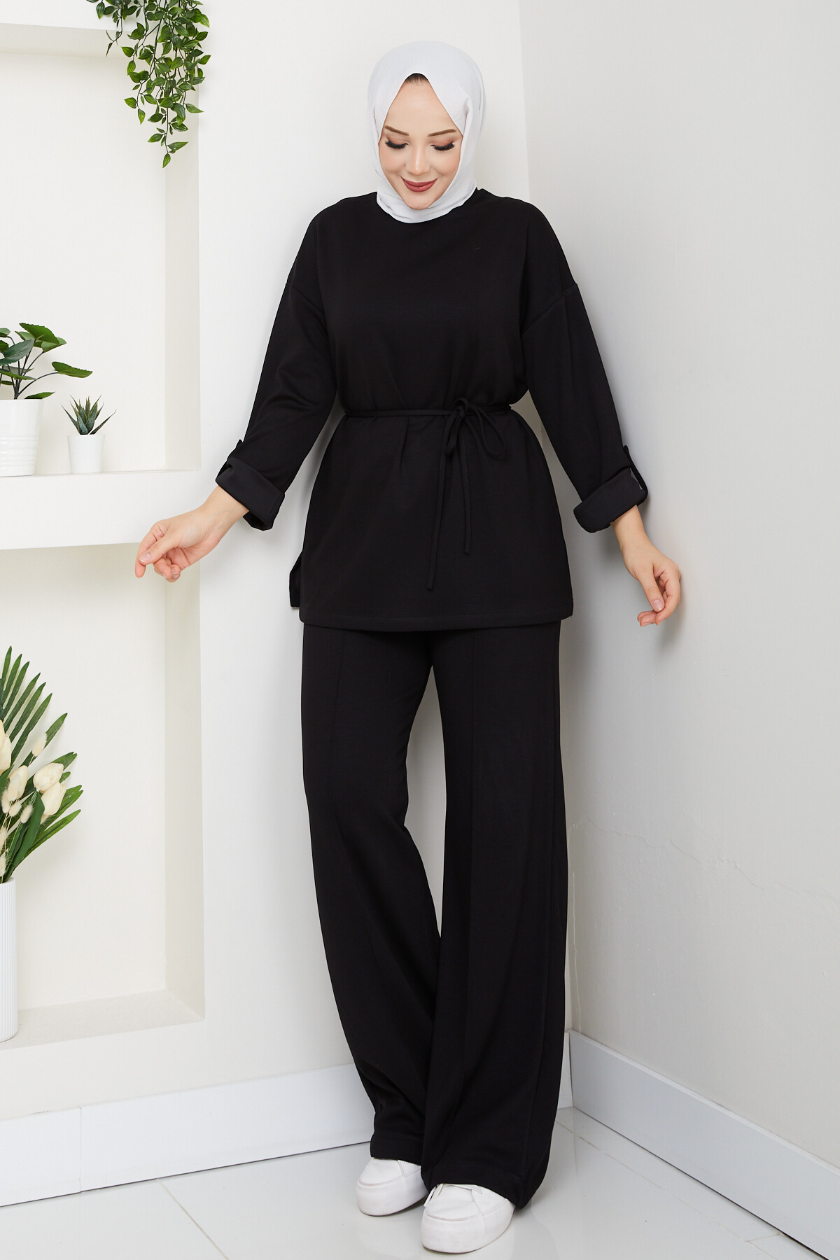 İp Bağlamalı Takım Siyah