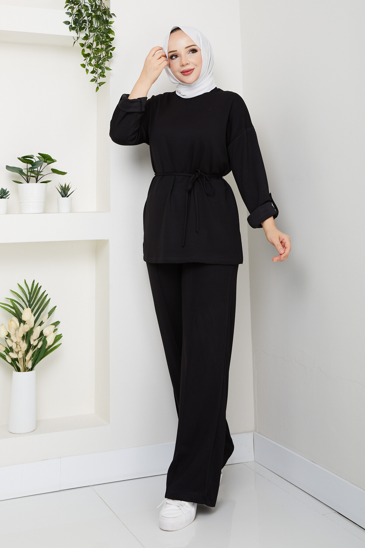 İp Bağlamalı Takım Siyah
