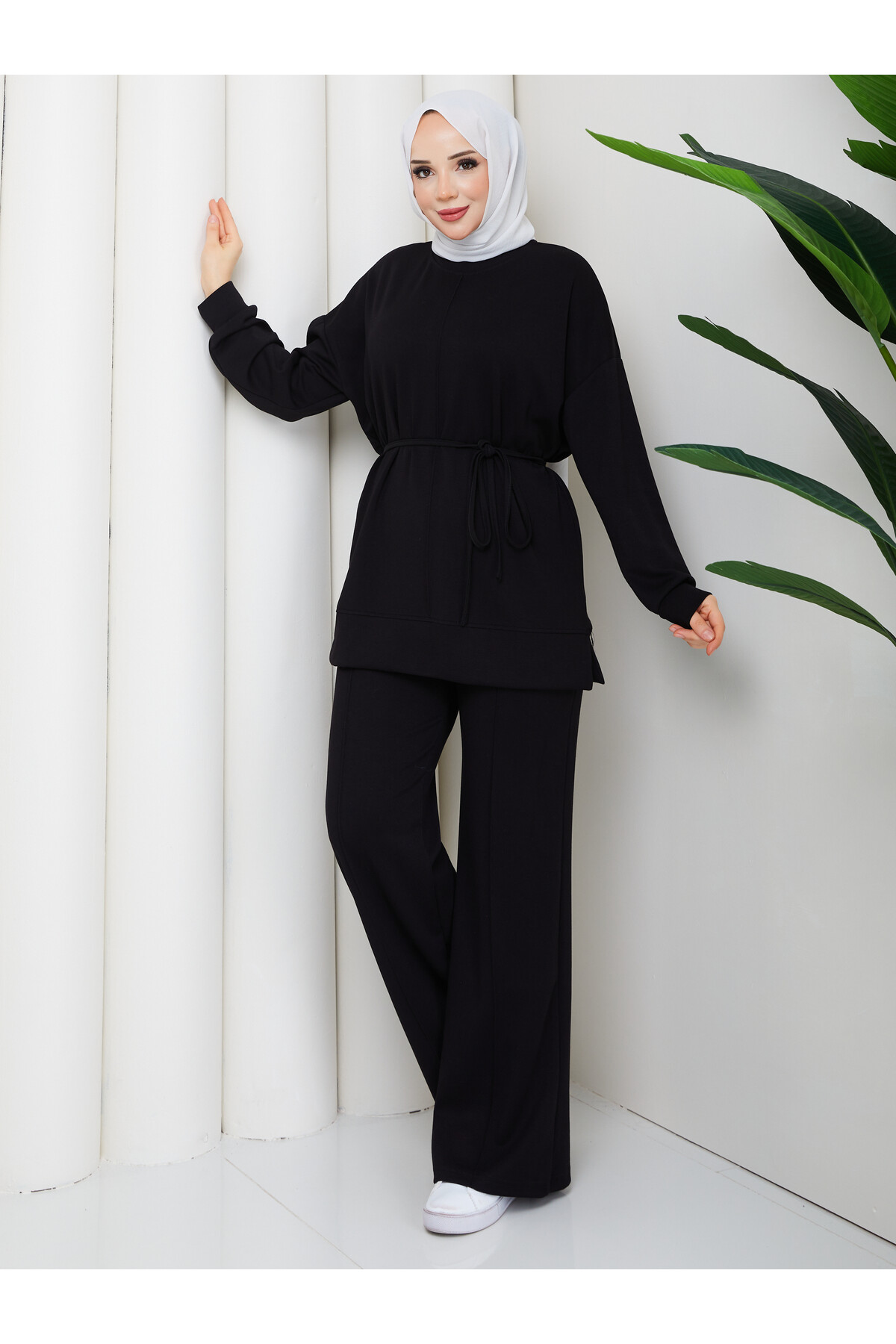 İPLİ TAKIM - SİYAH