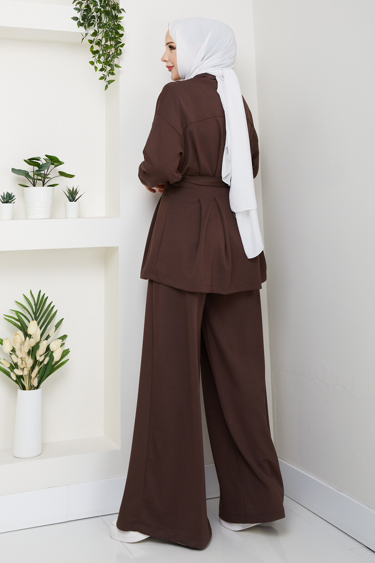 Kemerli Bol Paça Takım Kahverengi