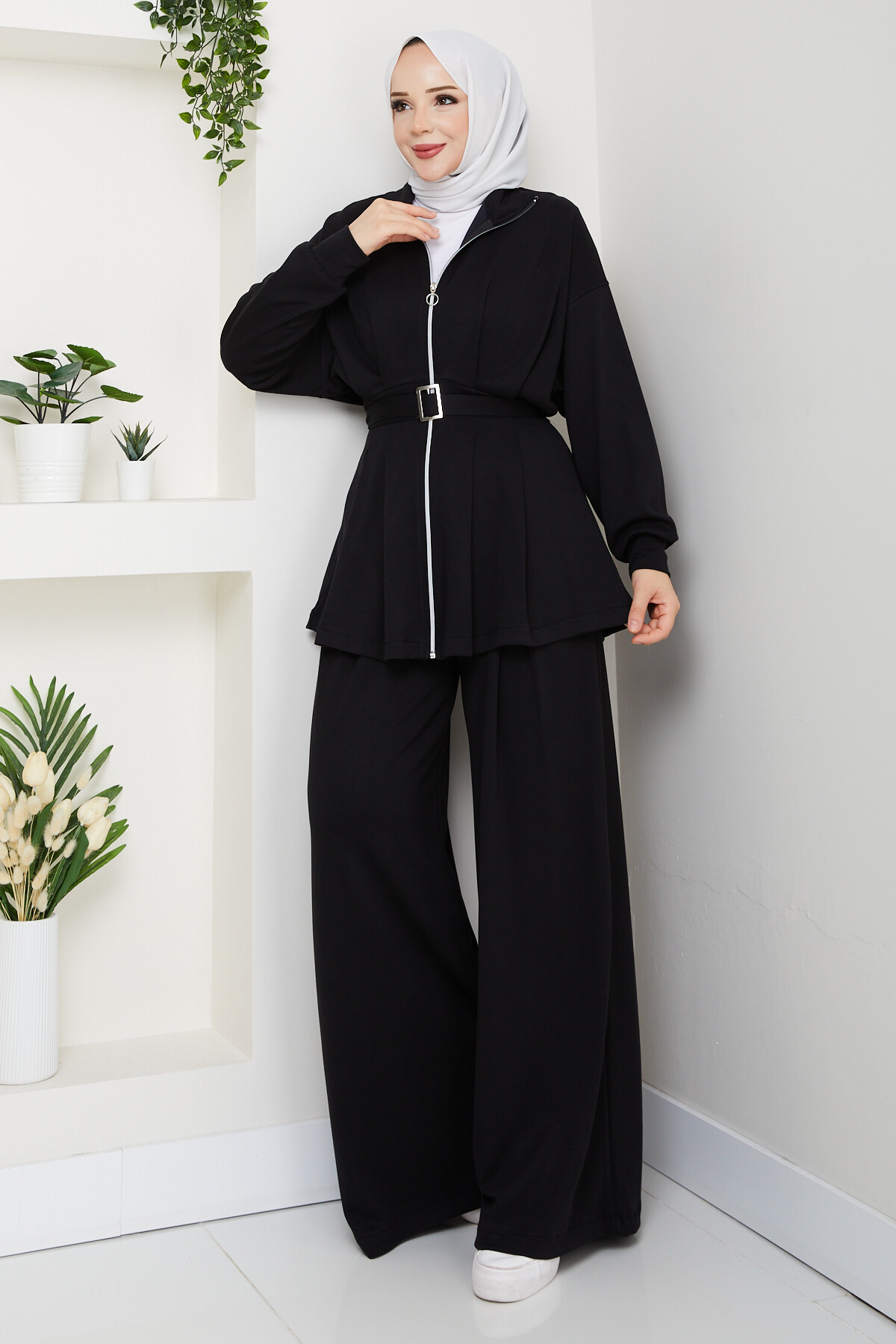Kemerli Bol Paça Takım Siyah
