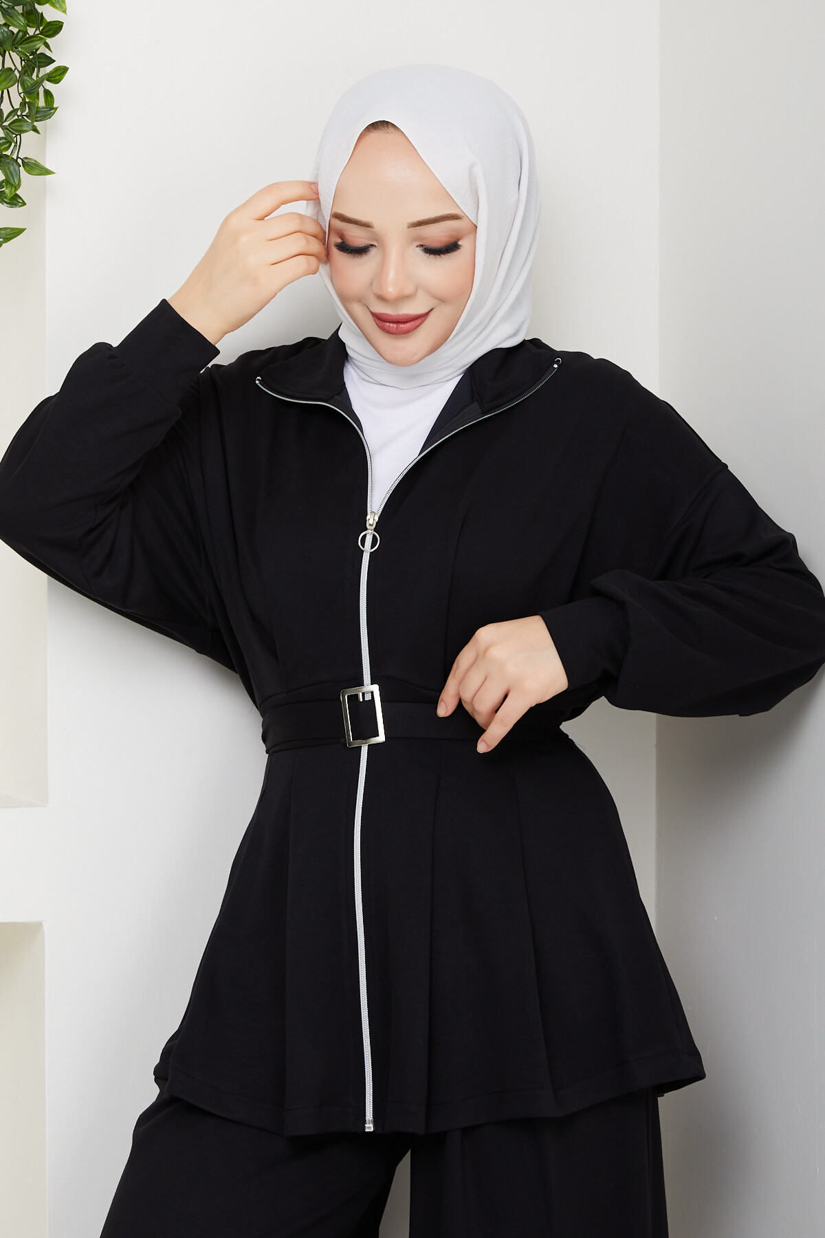 Kemerli Bol Paça Takım Siyah