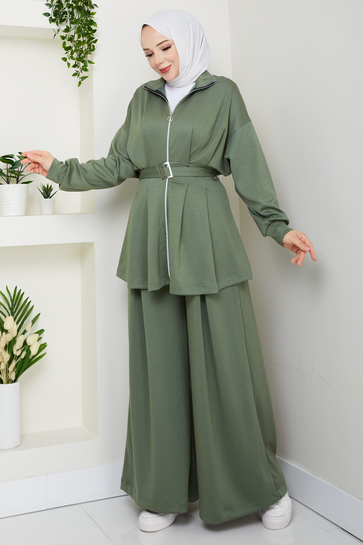 Kemerli Bol Paça Takım Yeşil