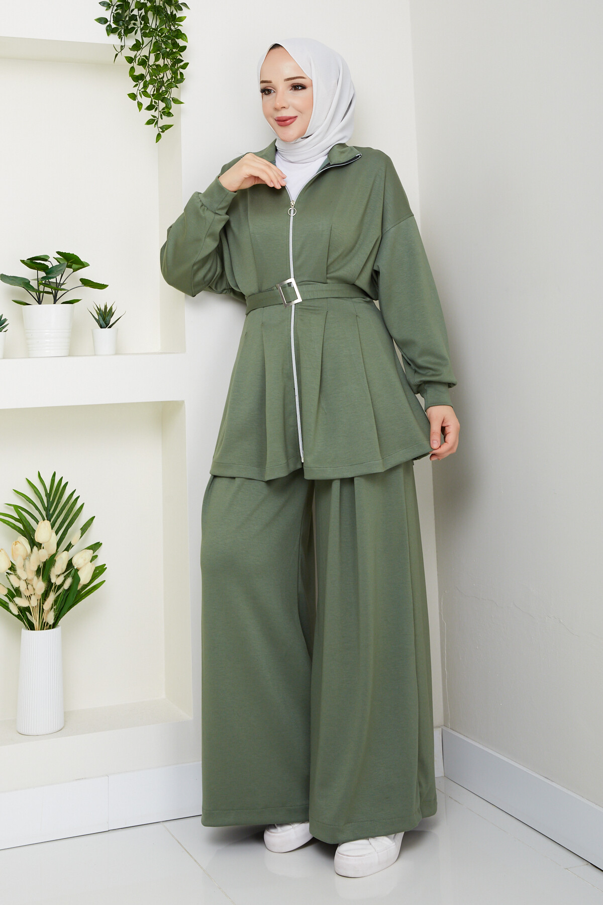 Kemerli Bol Paça Takım Yeşil