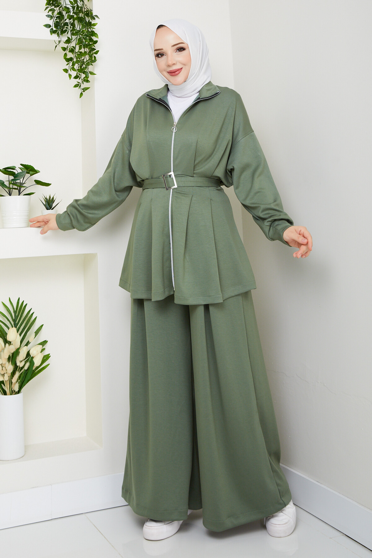 Kemerli Bol Paça Takım Yeşil