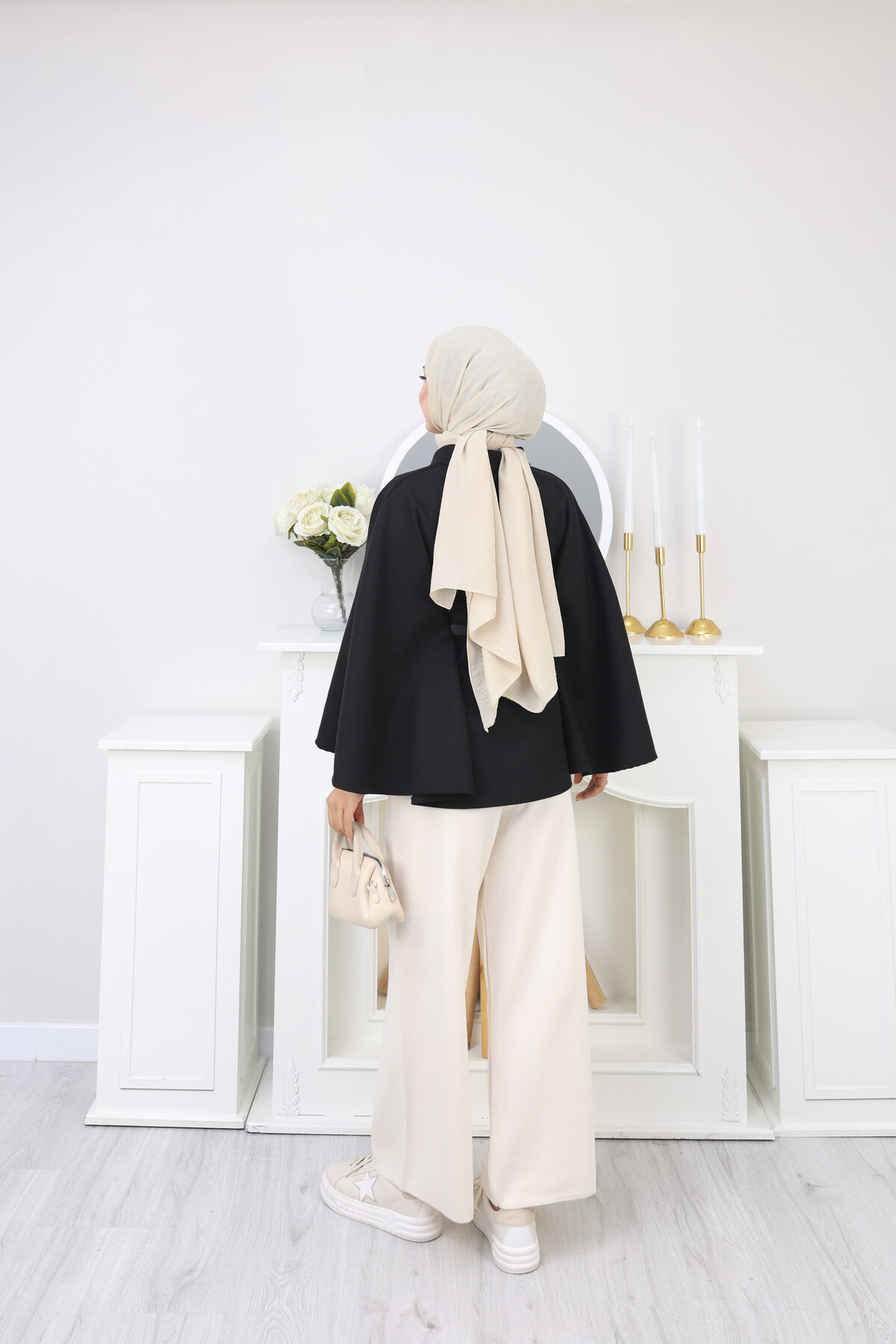 KISA  KEMERLİ PANÇO -SİYAH