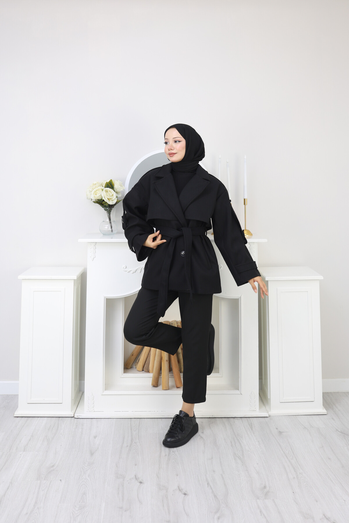 KISA TASARIM KABAN -SİYAH