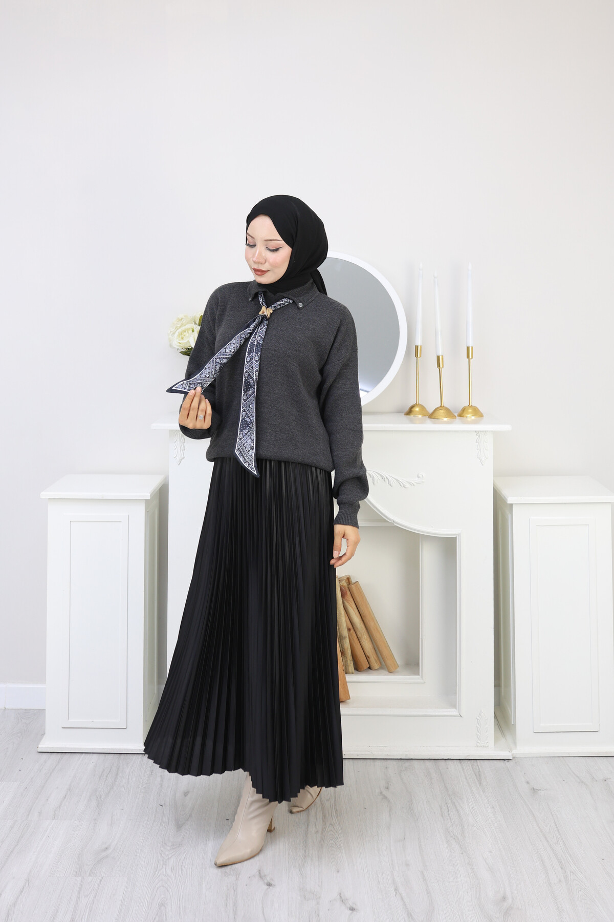 KRAVAT DETAY KAZAK ETEK KOMBİN -FÜME