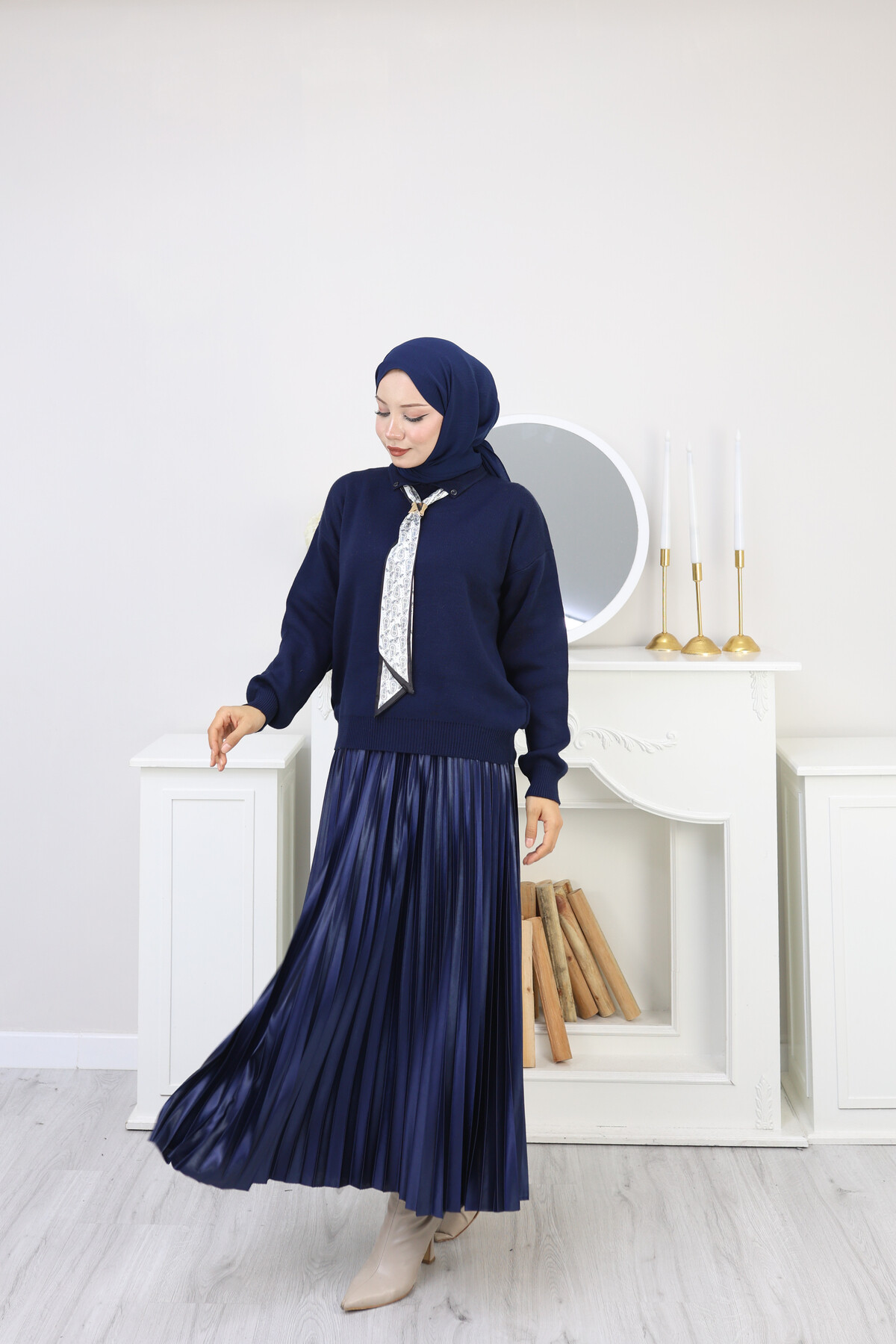 KRAVAT DETAY KAZAK ETEK KOMBİN -LACİVERT