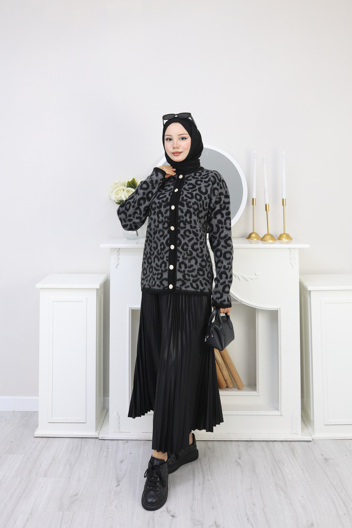 LEOPAR DESEN  HIRKA -SİYAH