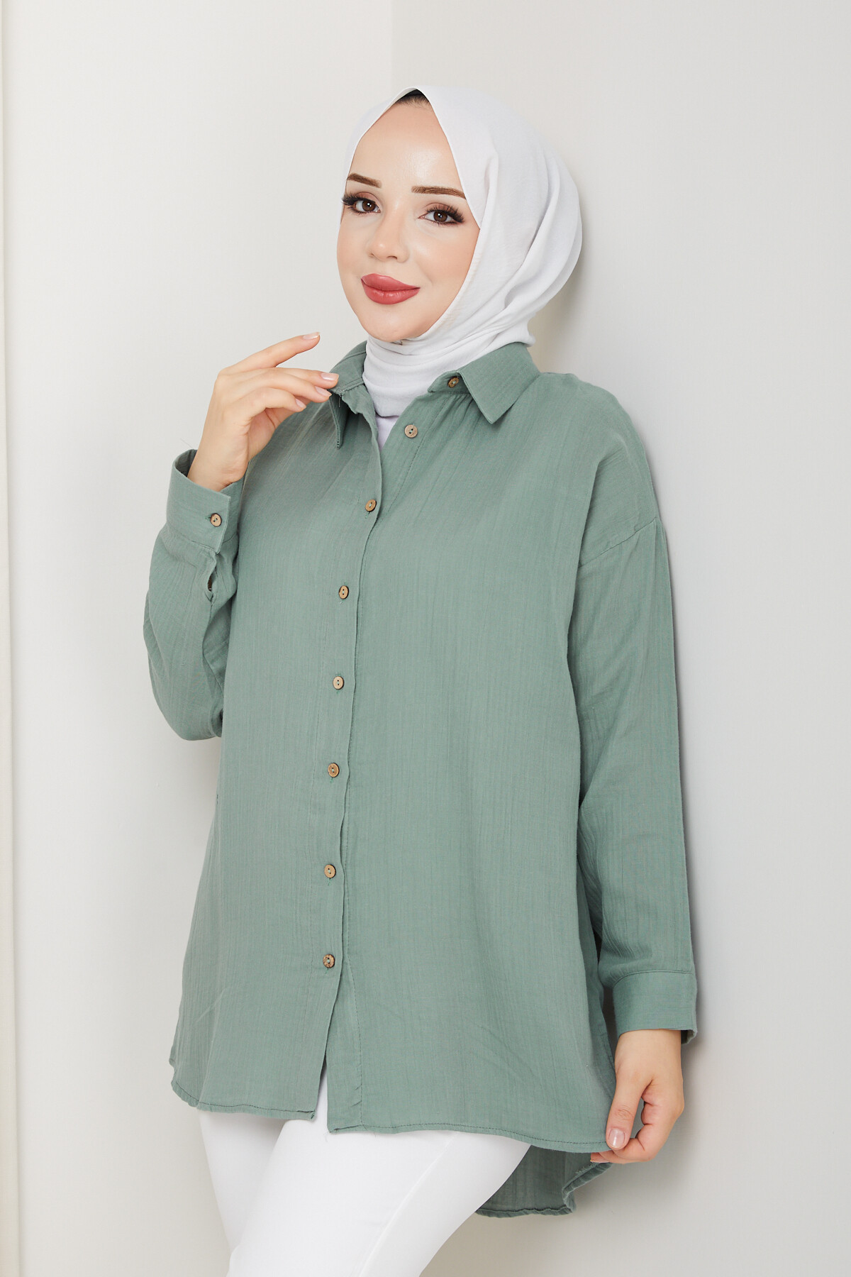 NV TAHTA DÜĞMELİ GÖMLEK-YEŞİL