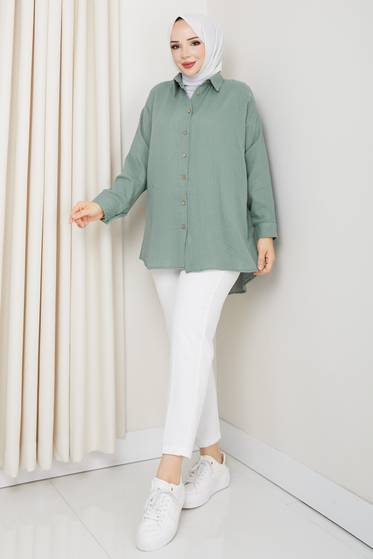 NV TAHTA DÜĞMELİ GÖMLEK-YEŞİL