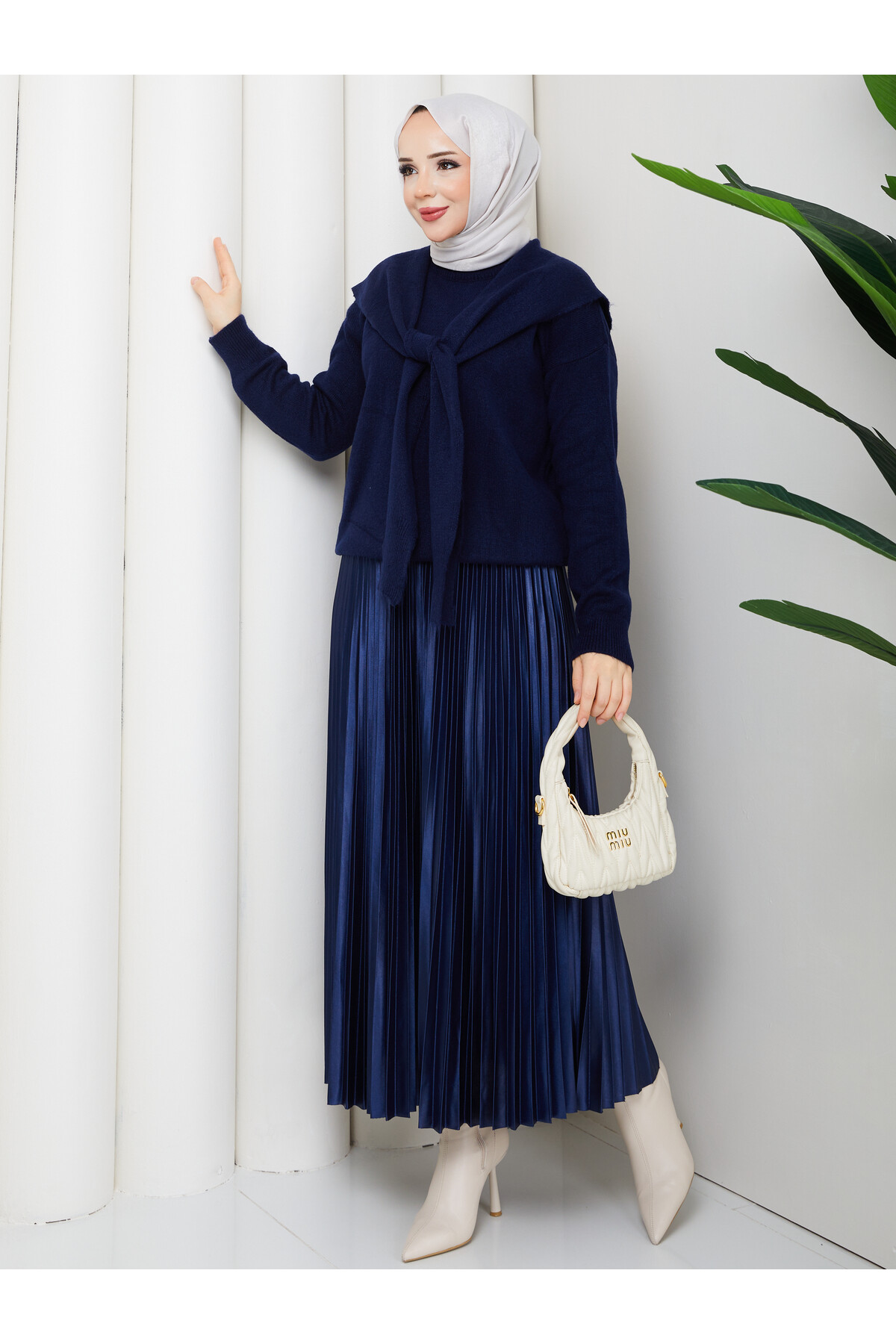 OMUZ ŞAL DETAYLI ETEKLİ KOMBİN - LACİVERT