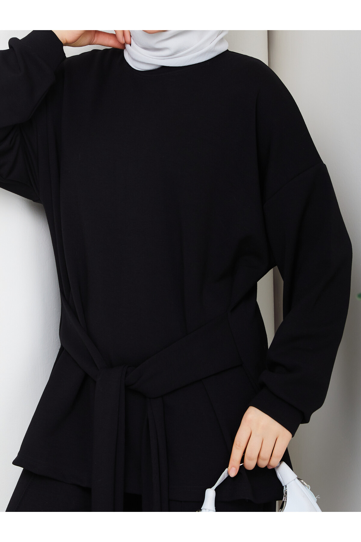 ÖN BAĞLAMALI OYSHO TAKIM - SİYAH