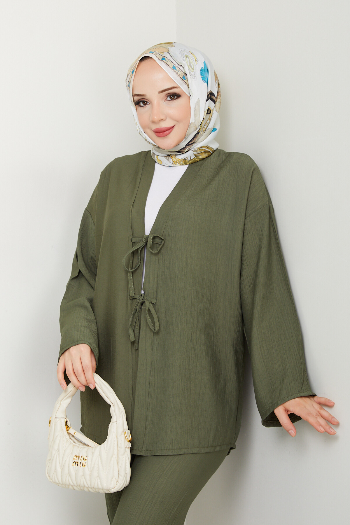 ÖN BAĞLAMALI PANTOLON TAKIM-HAKİ