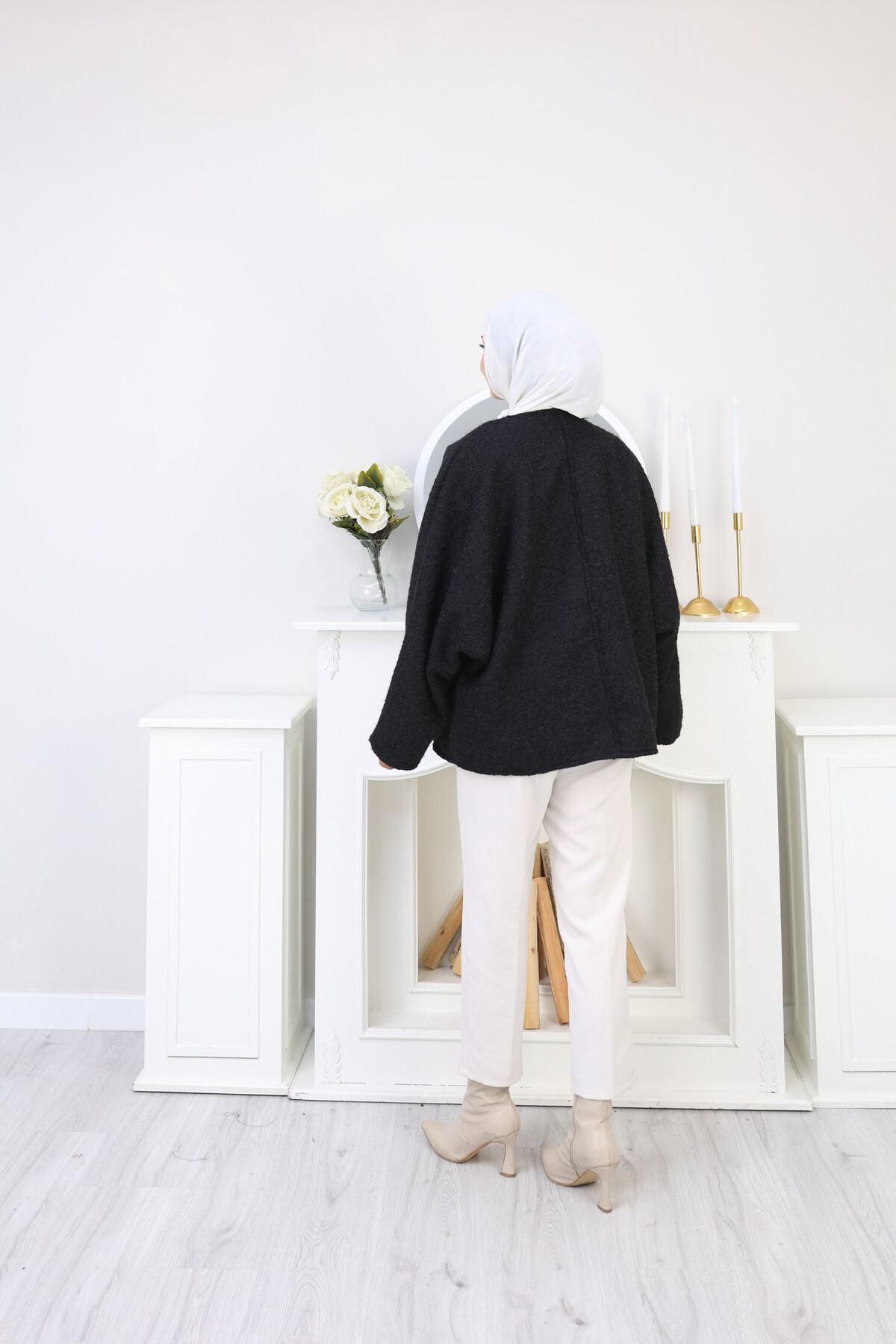 ÖNDEN BAĞLAMALI KAŞE CEKET-SİYAH