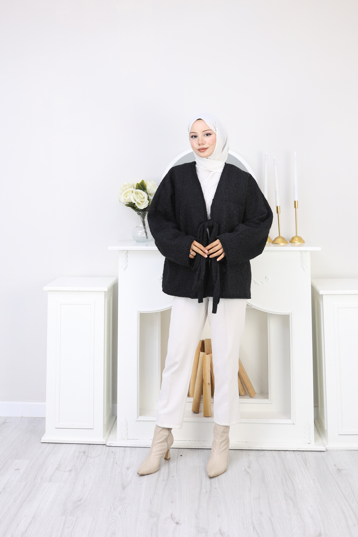 ÖNDEN BAĞLAMALI KAŞE CEKET-SİYAH