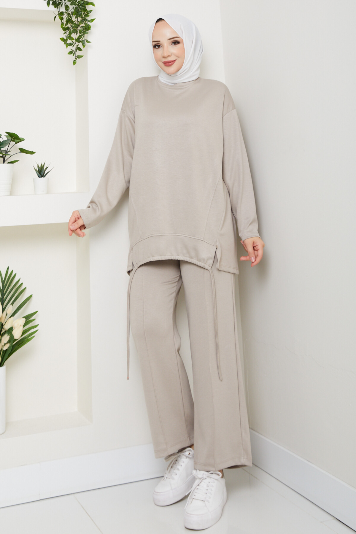 Oysho Biyeli Asimetrik Salaş Takım Krem