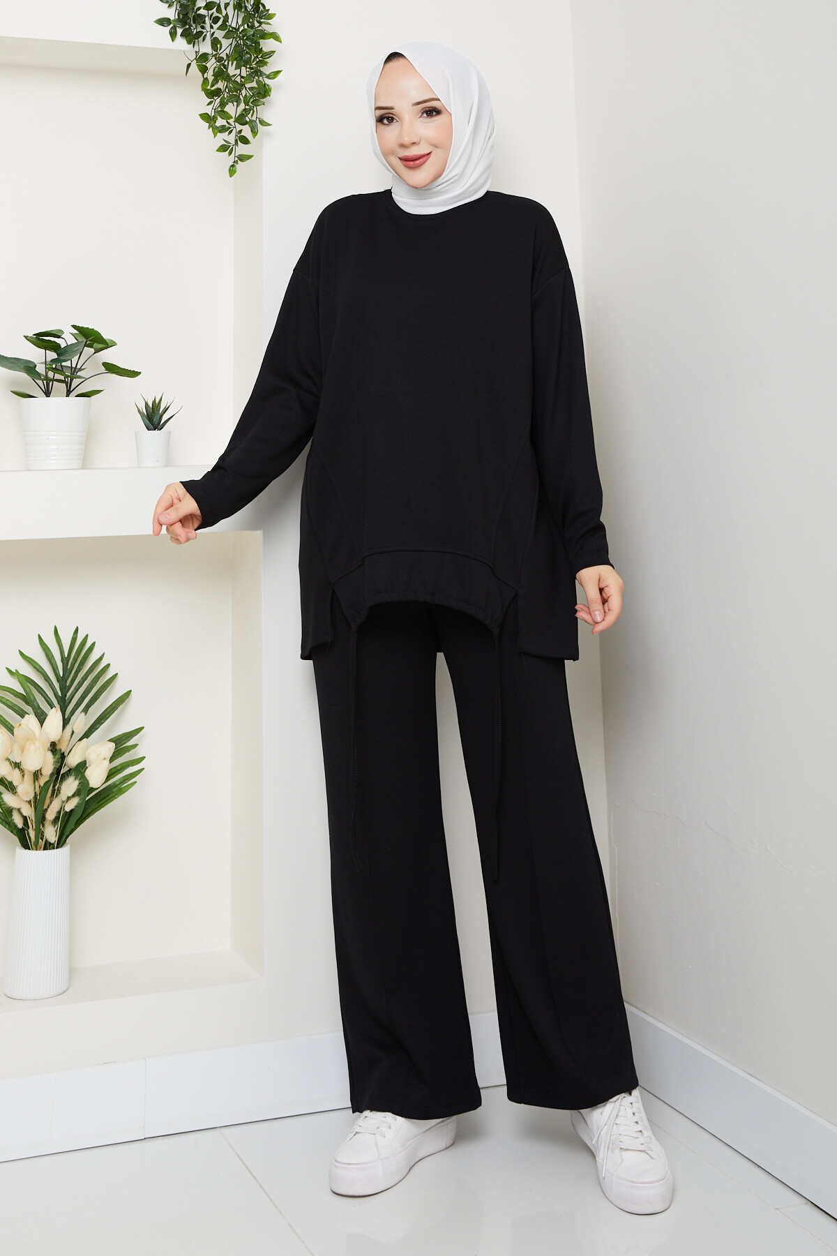 Oysho Biyeli Asimetrik Salaş Takım Siyah