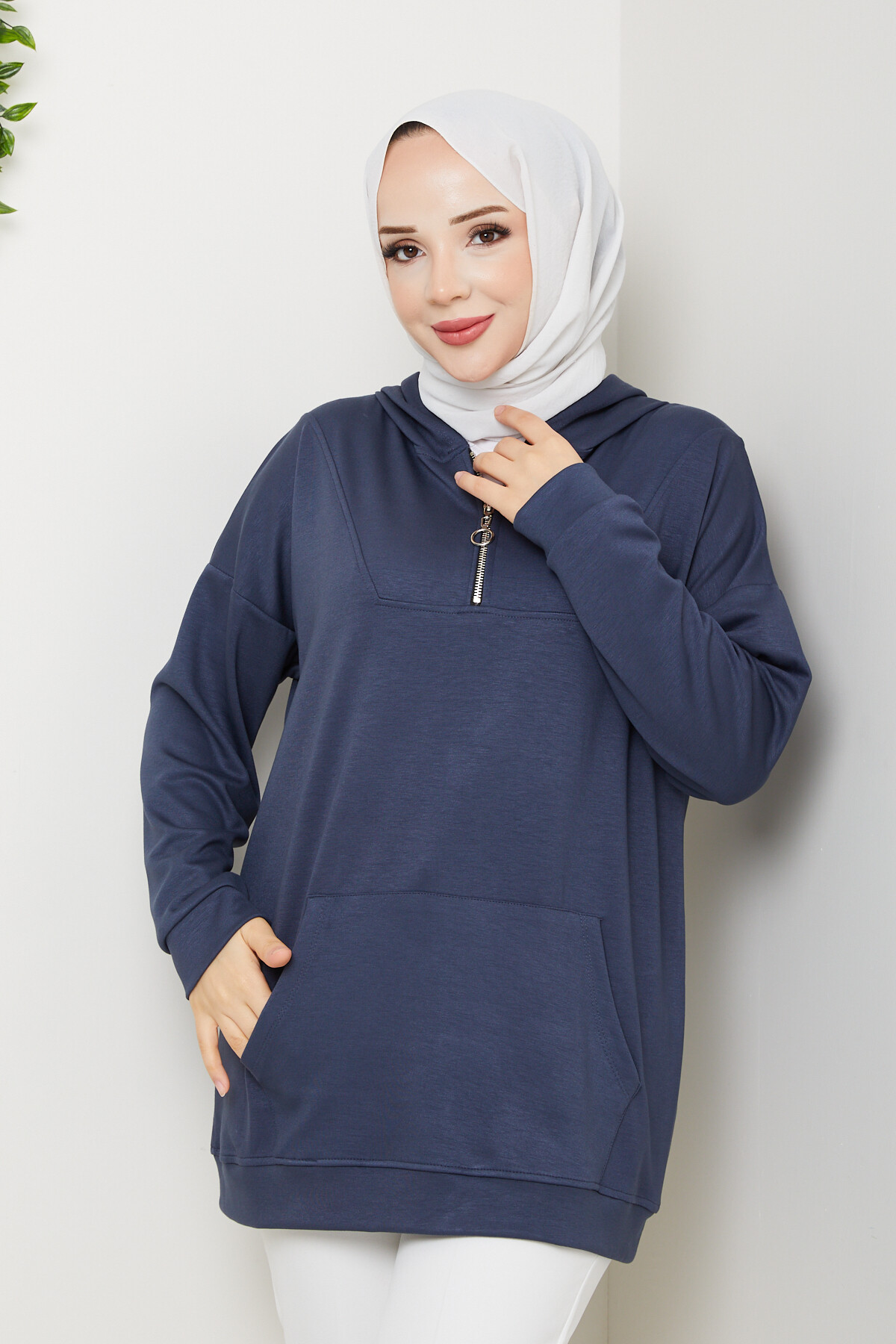 Oysho Kanguru Cep Yarım Fermuarlı Kapşonlu Sweat Antarsit