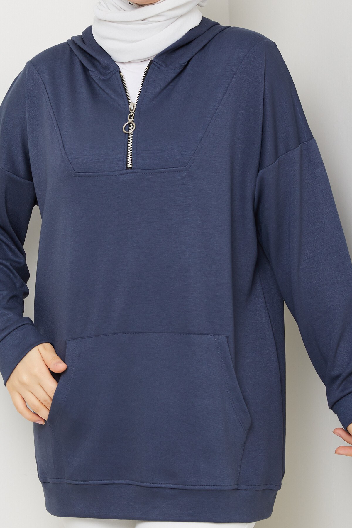 Oysho Kanguru Cep Yarım Fermuarlı Kapşonlu Sweat Antarsit