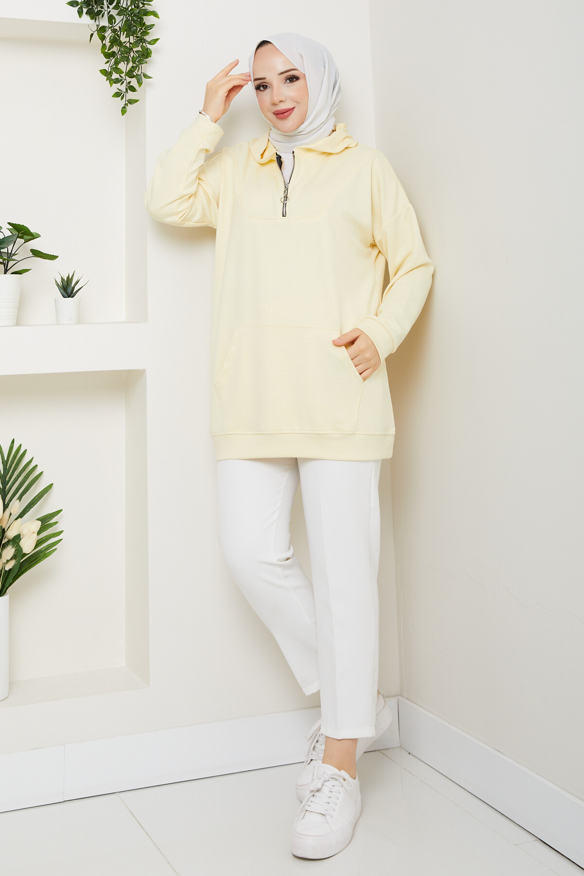 Oysho Kanguru Cep Yarım Fermuarlı Kapşonlu Sweat Sarı