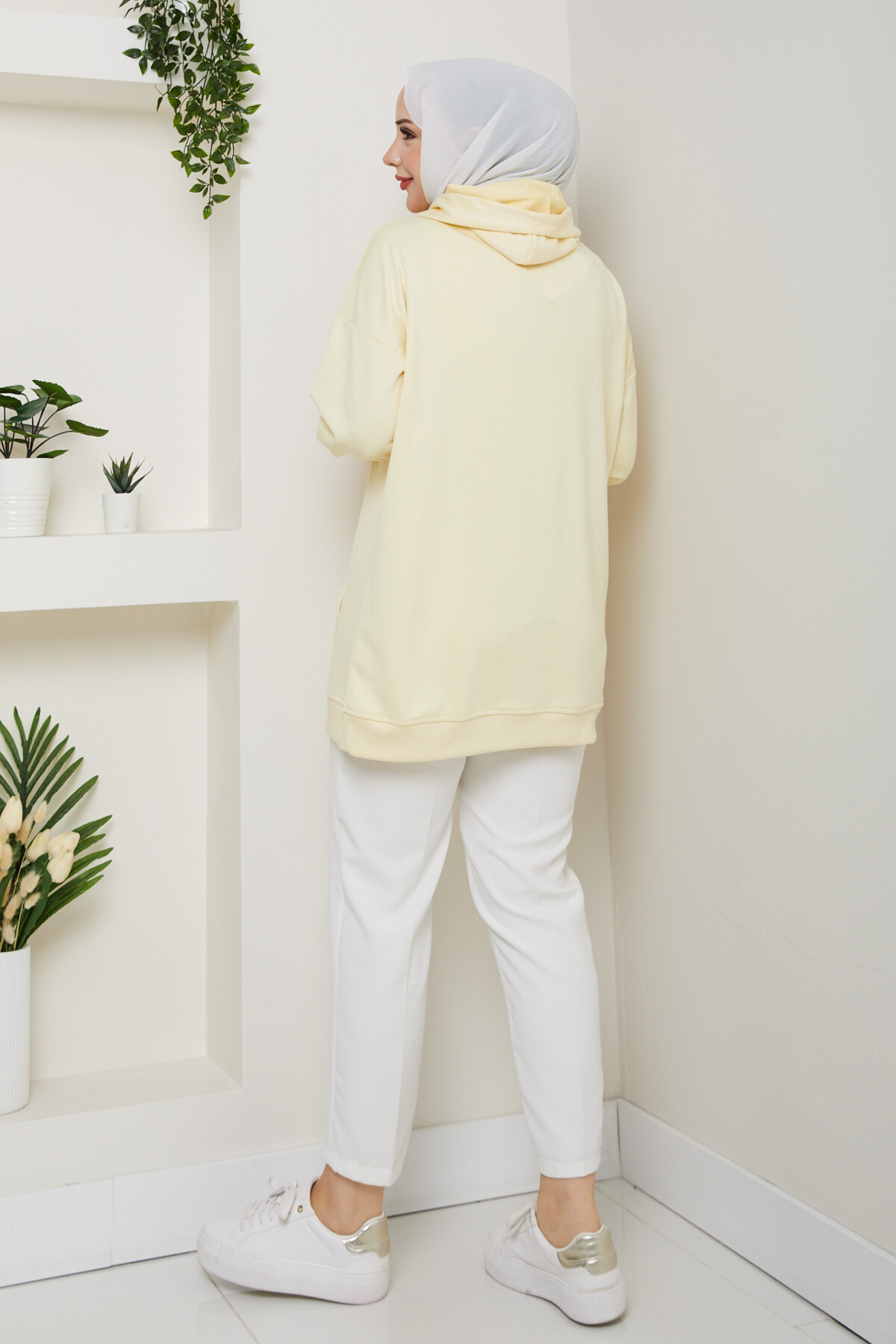 Oysho Kanguru Cep Yarım Fermuarlı Kapşonlu Sweat Sarı