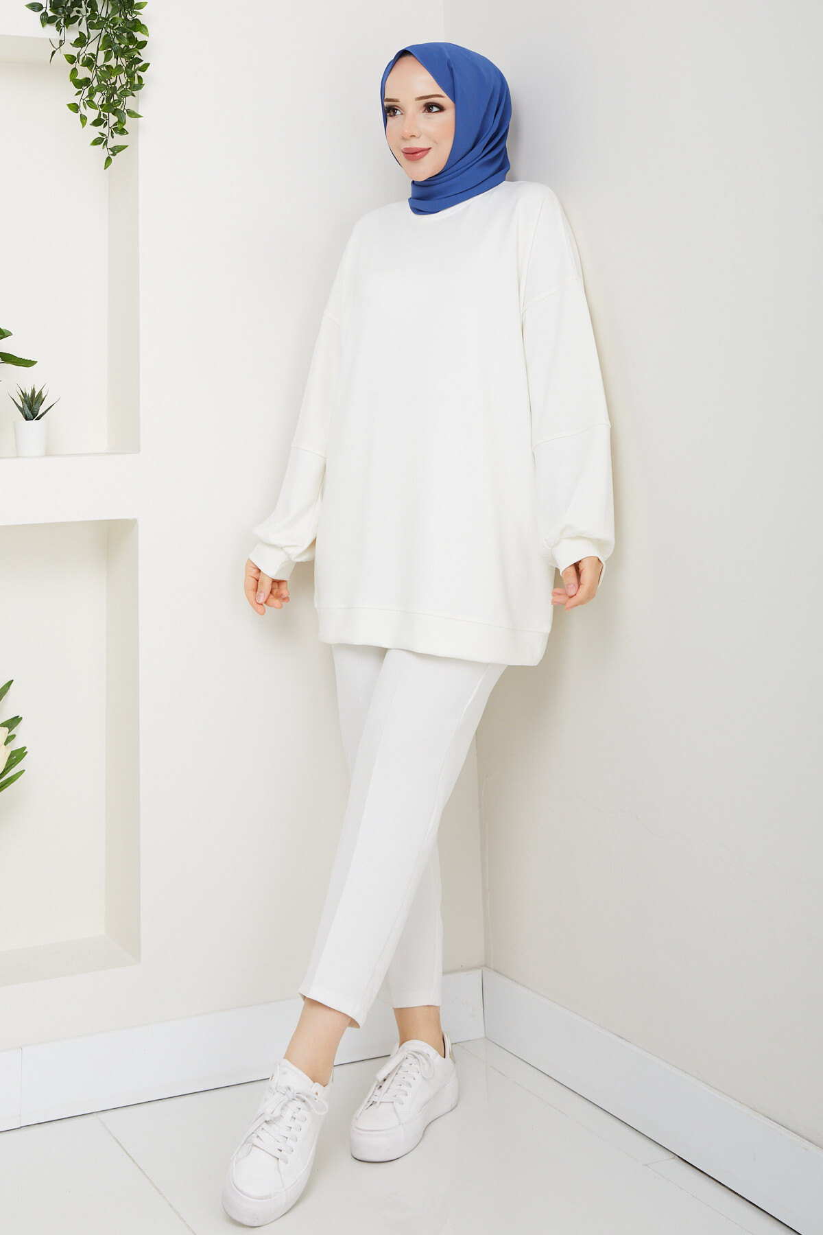 Oysho Oversize Beyzik Sweat Beyaz