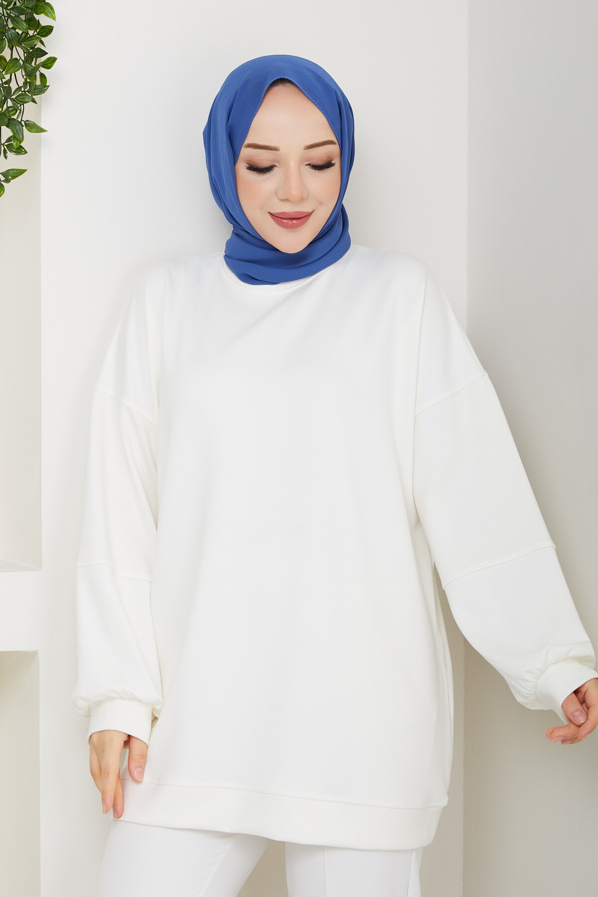 Oysho Oversize Beyzik Sweat Beyaz