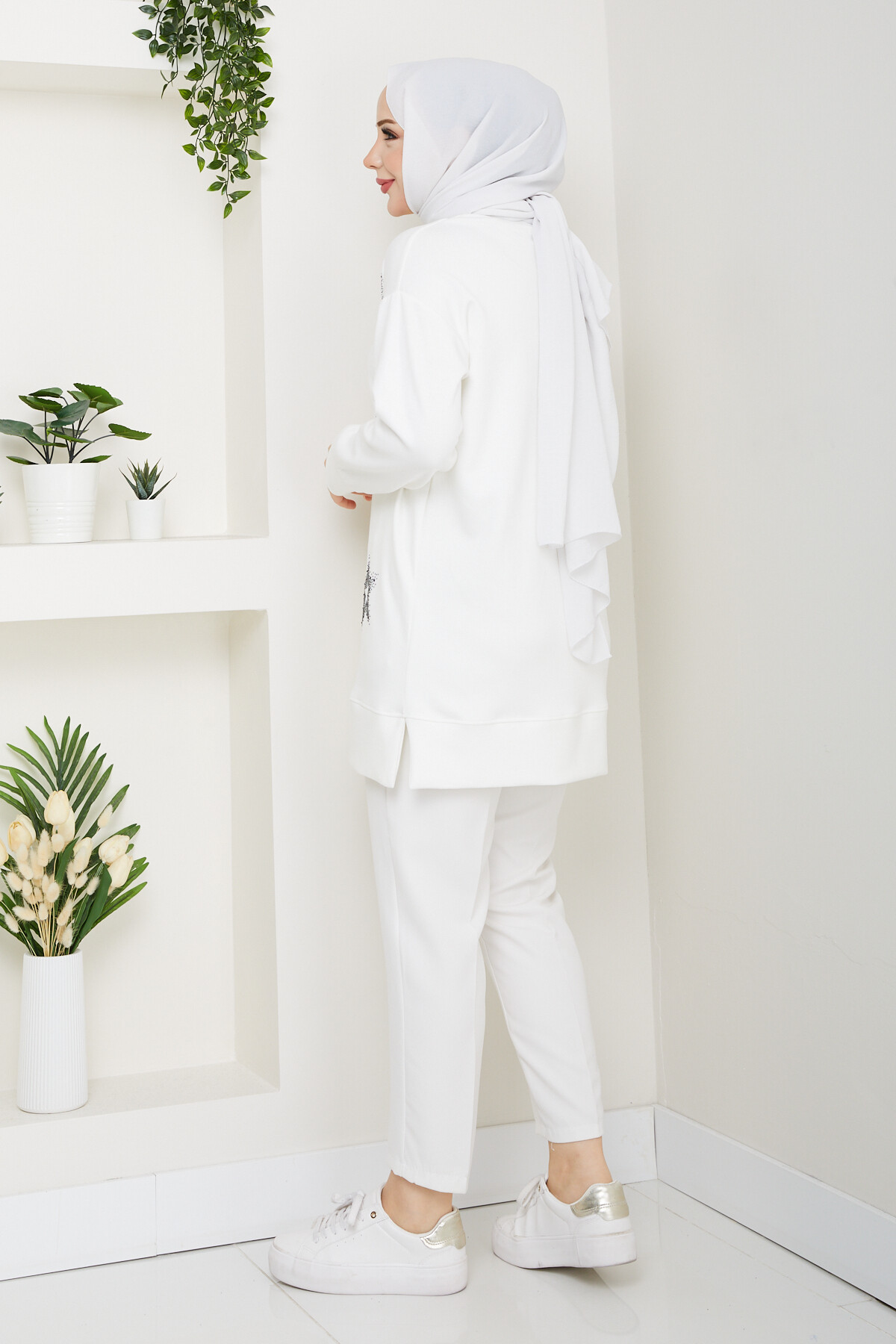 Oysho Yıldız Taşlı Tunik Beyaz