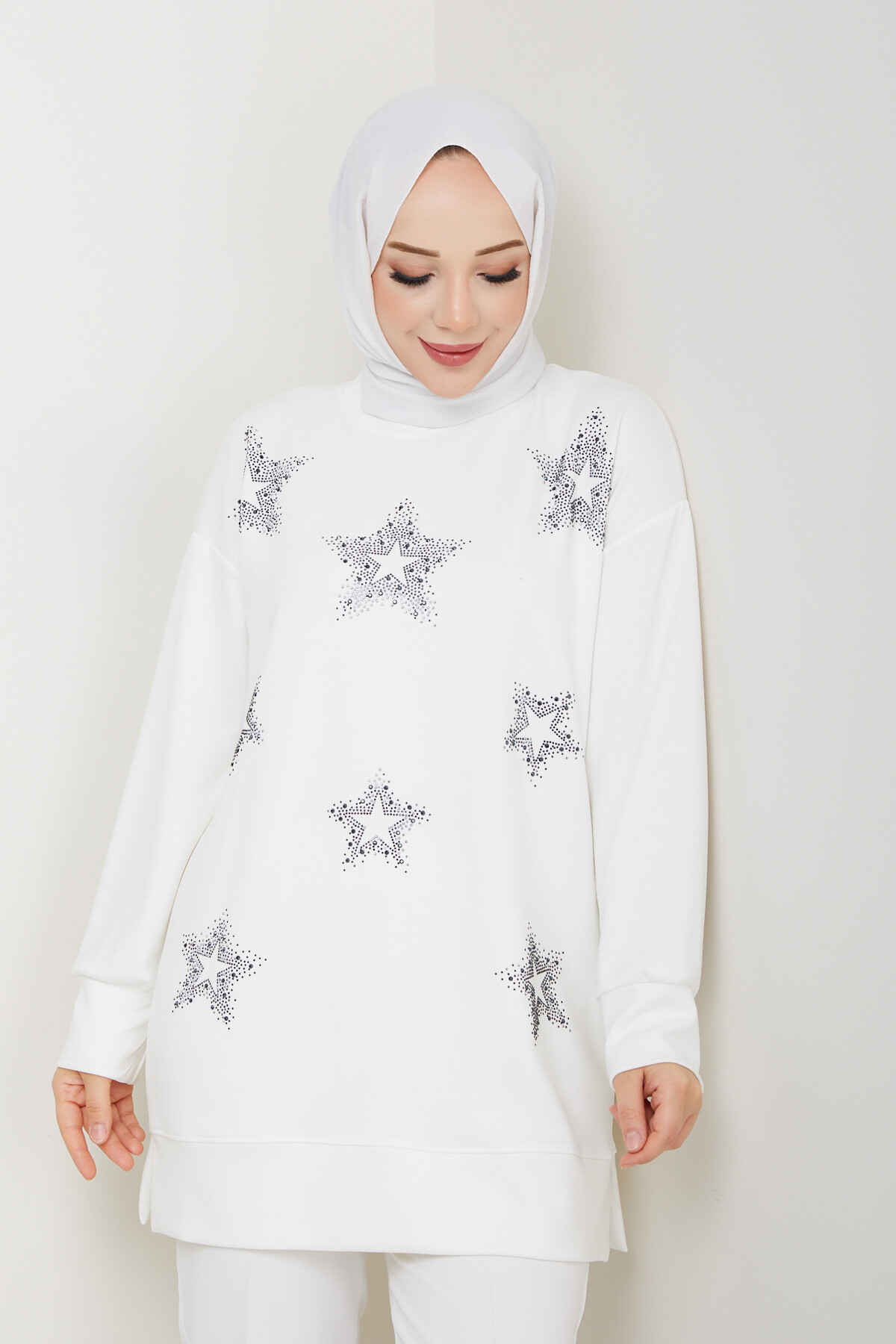 Oysho Yıldız Taşlı Tunik Beyaz